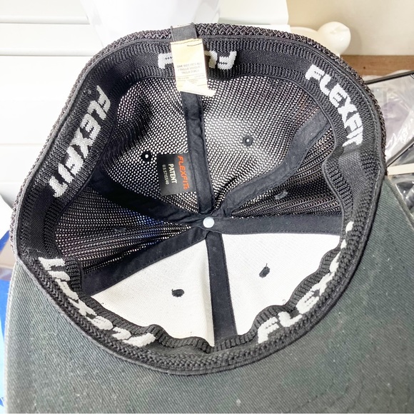 The quicksilver in memory of Eddie aikau Cap one size fits all Euc - Picture 4 of 5